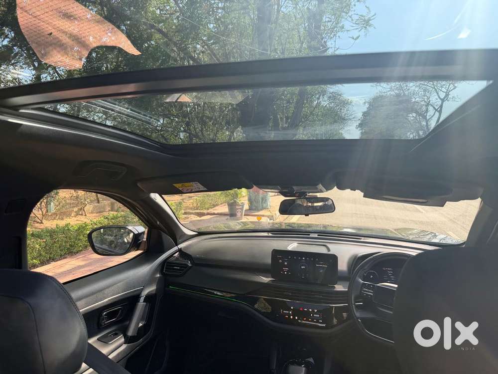 Tata Safari Adventure X Plus 7 Str At, 2025, Diesel