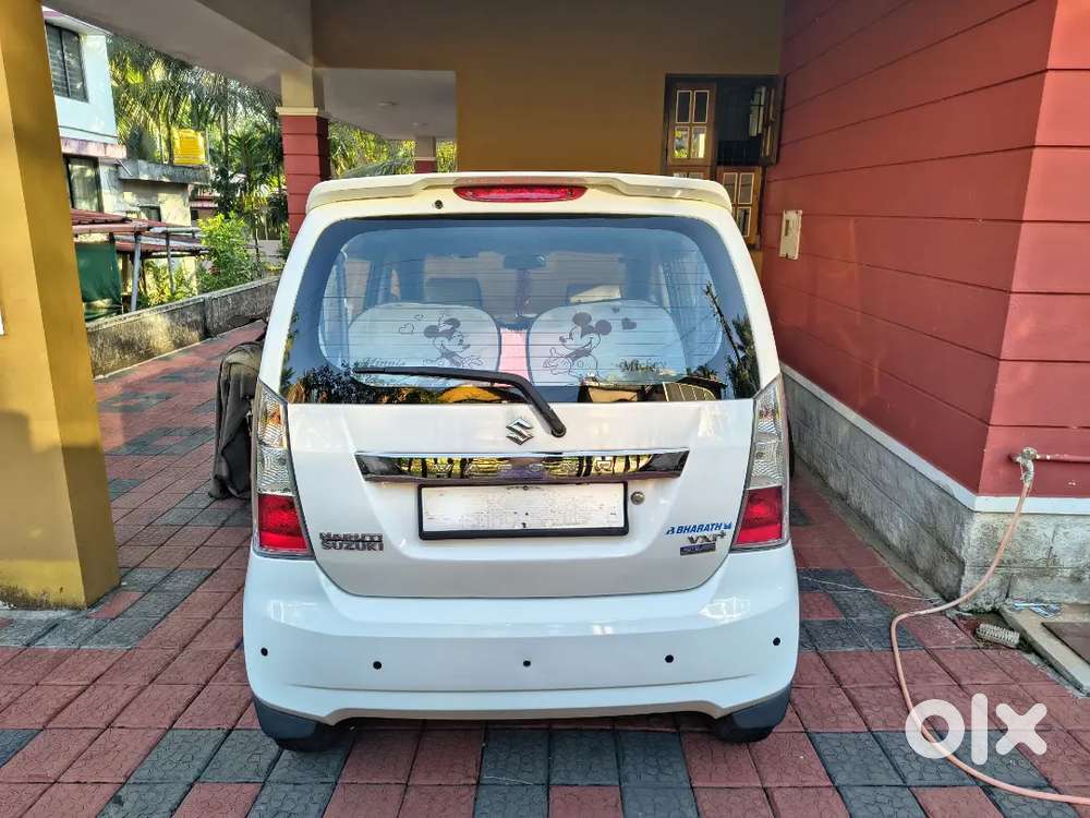 Maruti Suzuki Wagon R Stingray 2017 Petrol Well Maintained