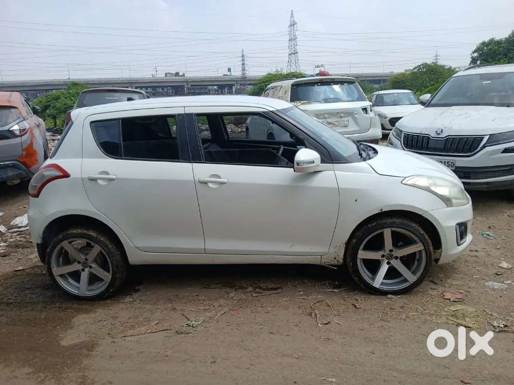 Maruti Suzuki Swift Vxi 2016
