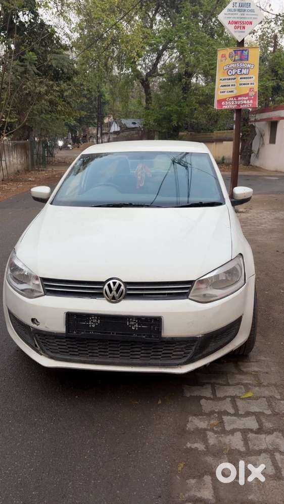 Volkswagen Polo With 16 Inch Alloys And Tyres