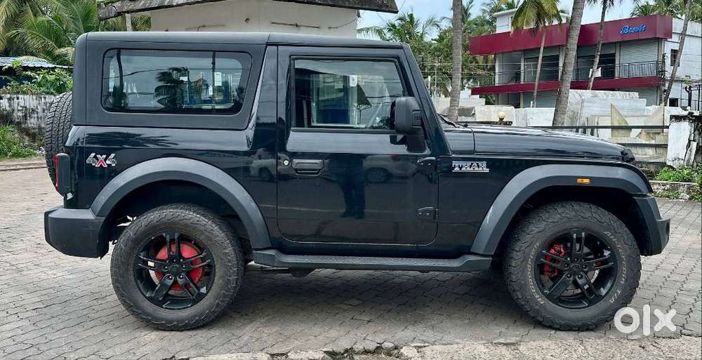 Mahindra Thar Lx Hard Top Petrol Mt 4wd, 2022, Petrol