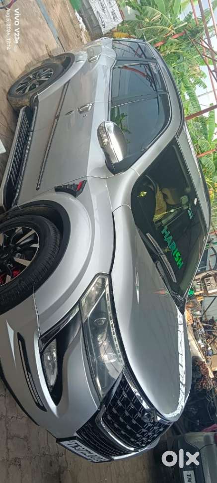 Mahindra Xuv500 W11, 2021, Diesel