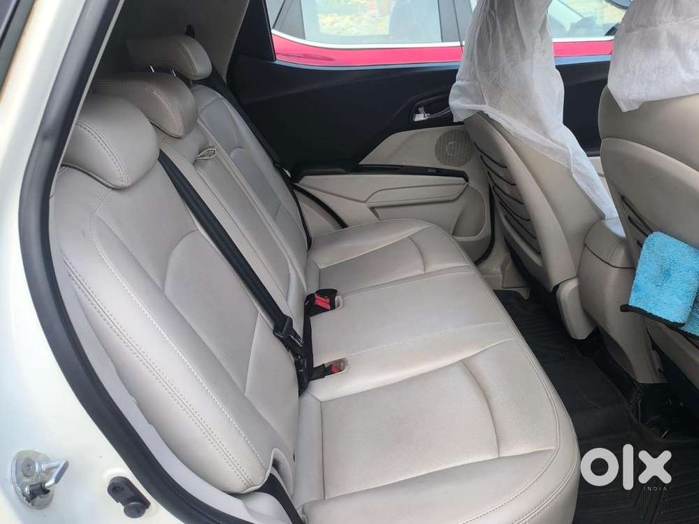 Mahindra Xuv300 Sunroof Automatic