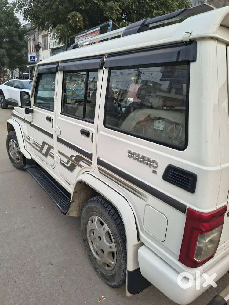 Mahindra Bolero B6(o)