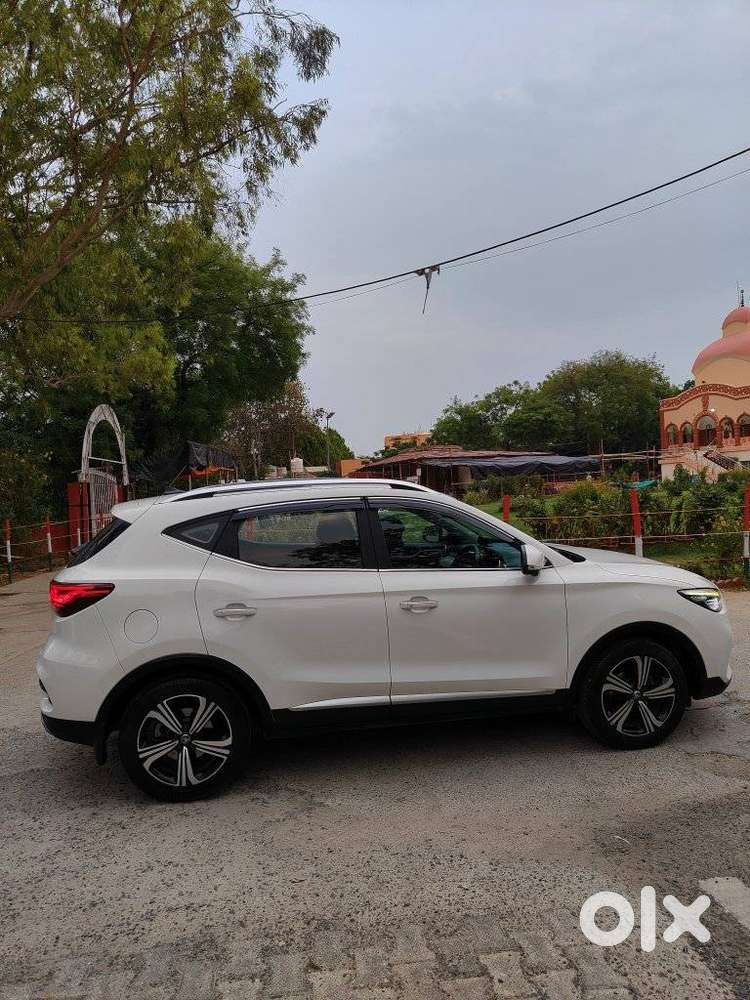 Mg Astor Zs Vti-tech Cvt Sharp, 2023, Petrol