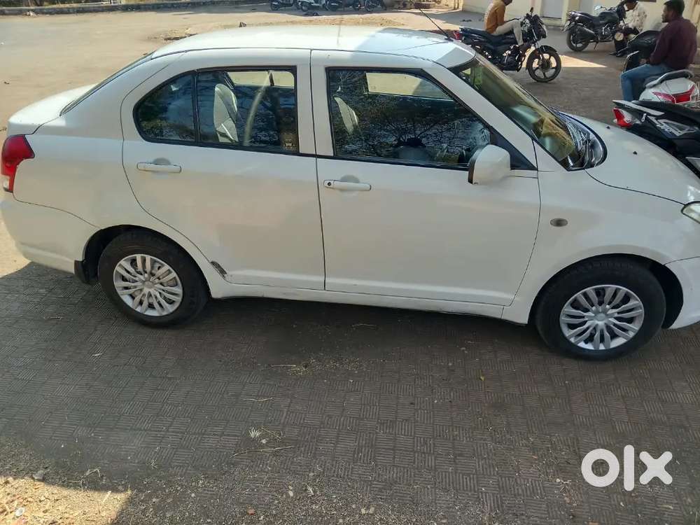 Maruti Suzuki Swift Dzire 2017 Diesel 240000 Km Driven
