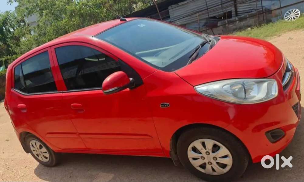 Hyundai I10 Sportz Petrol 2013