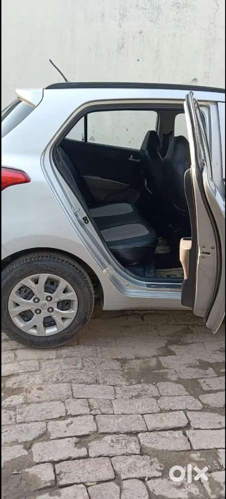 Hyundai Grand I10 2014 Petrol 65000 Km Driven Push Button Start