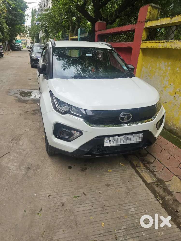 Tata Nexon Diesel Manual 2023 Variant