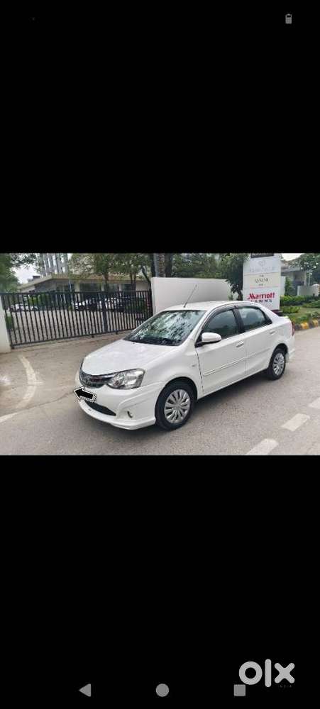 Toyota Etios V, 2014, Cng & Hybrids