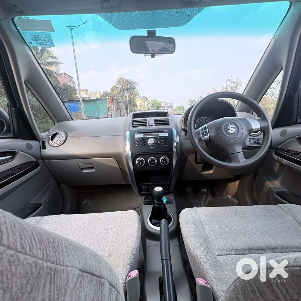 Maruti Suzuki Sx4 Zxi Mt Bsiv, 2011, Petrol