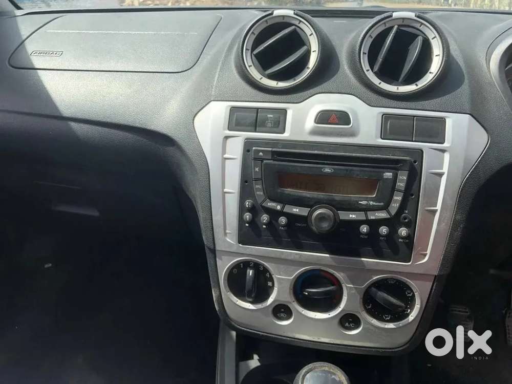 Ford Figo Petrol Lxi, 2010, Petrol