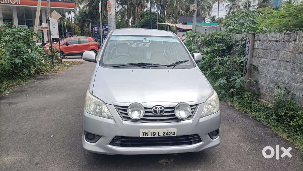 Toyota Innova 2.5 G (diesel) 8 Seater, 2013, Diesel