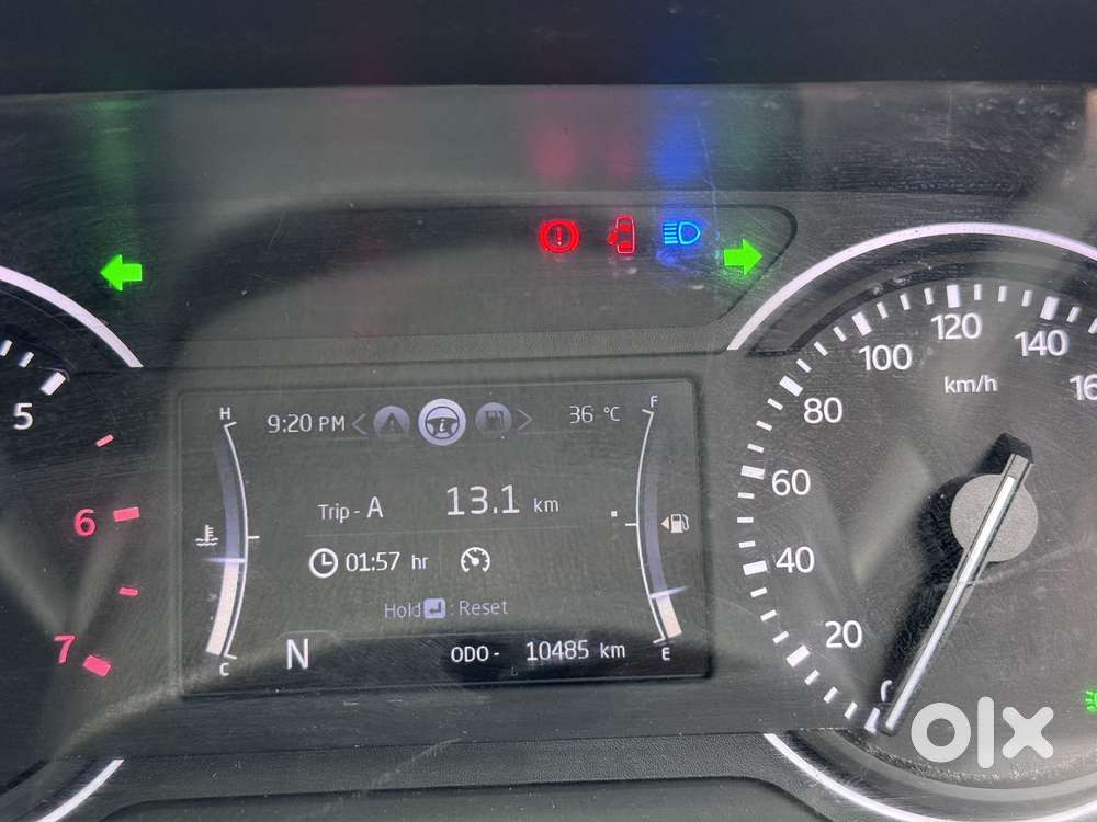 Mahindra Scorpio N Z4 Petrol Mt 7 Str, 2024, Petrol