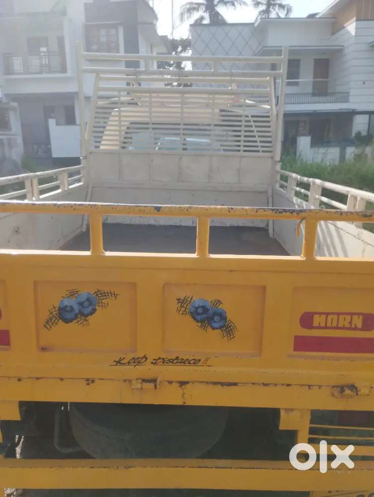 Ashok Leyland Dhost