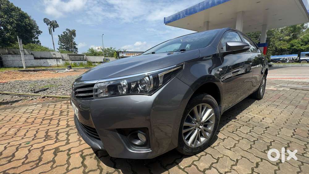 Toyota Corolla Altis Vl At, 2015, Petrol