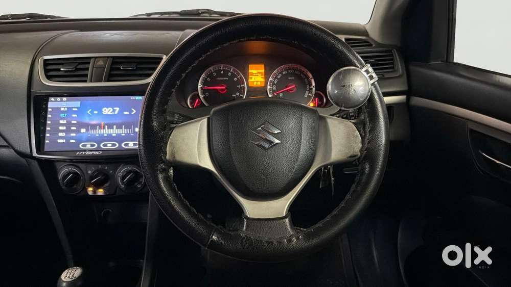 Maruti Suzuki Swift Vxi, 2015, Petrol