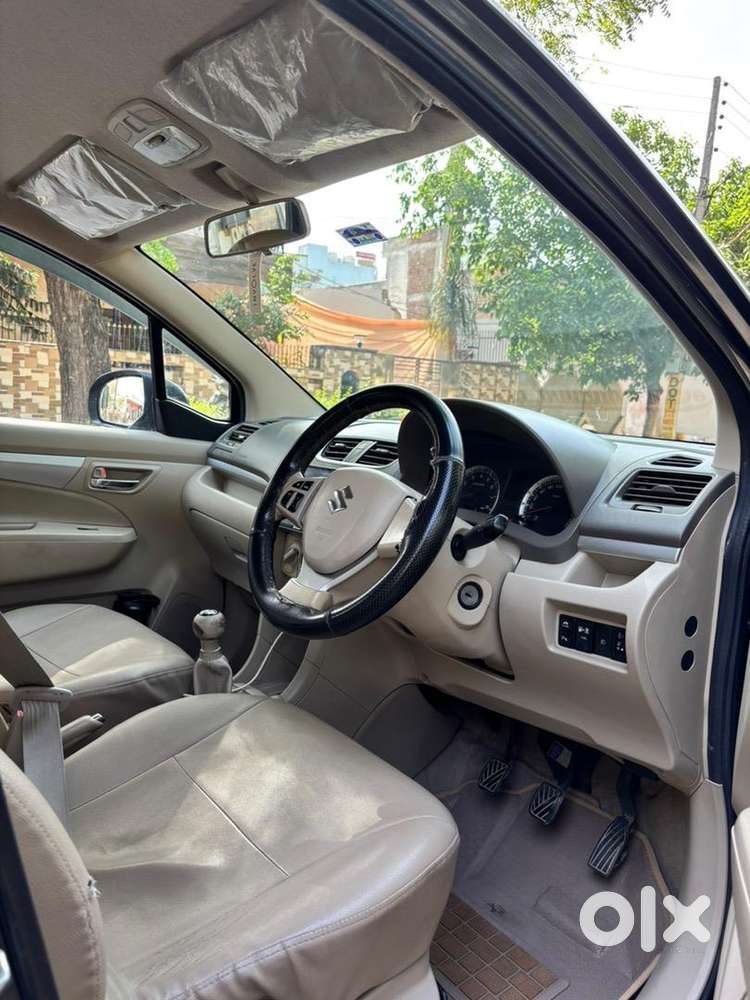 Maruti Suzuki Ertiga 2018 Petrol & Cng