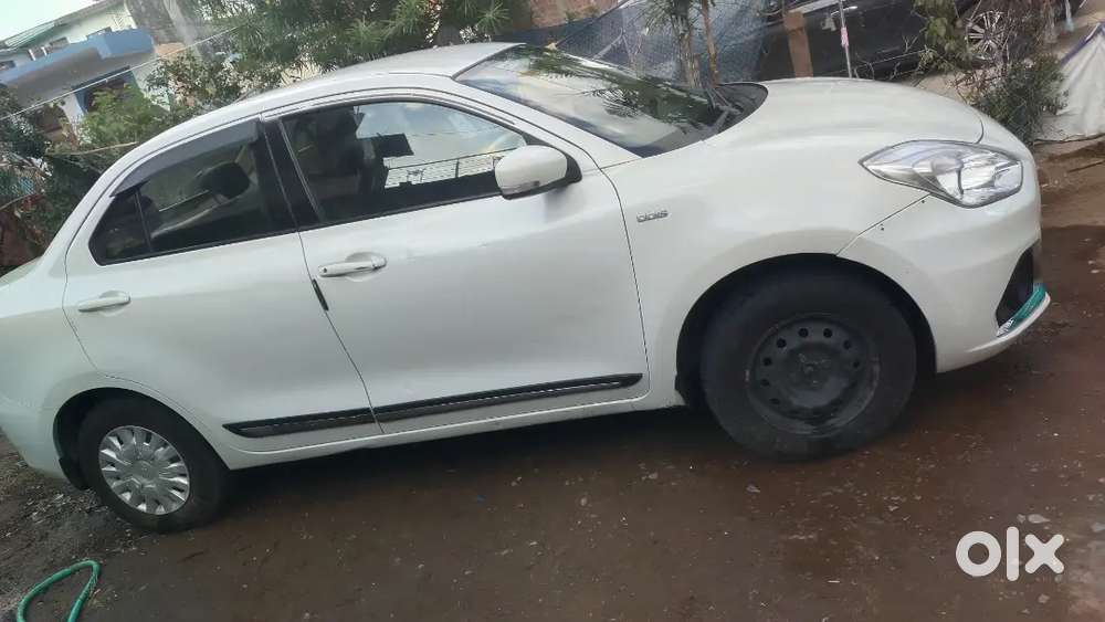 Maruti Suzuki Dzire 2018 Diesel 65000 Km Driven