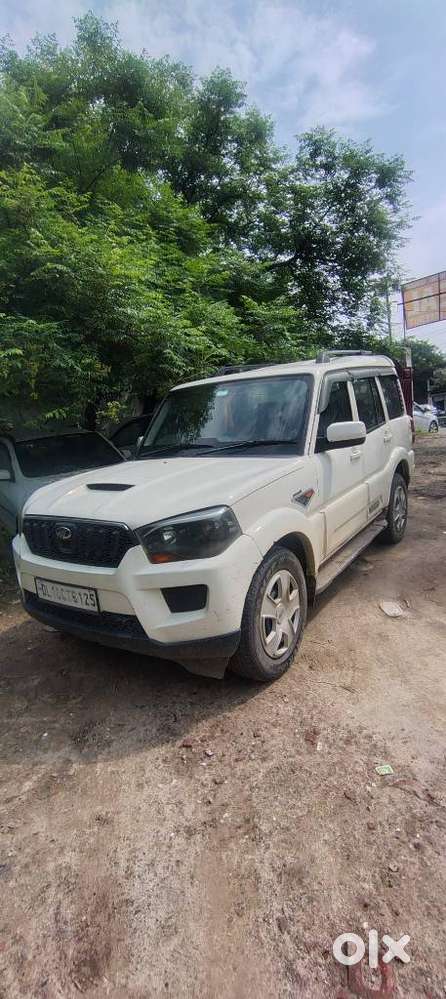Mahindra Scorpio S6 Plus, 2016, Diesel