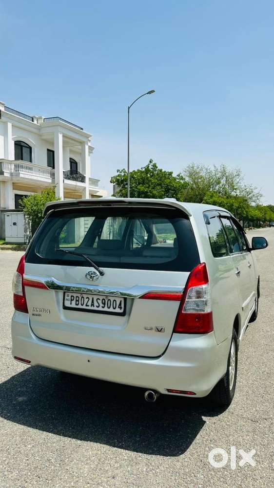 Toyota Innova 2006 Diesel Well Maintained