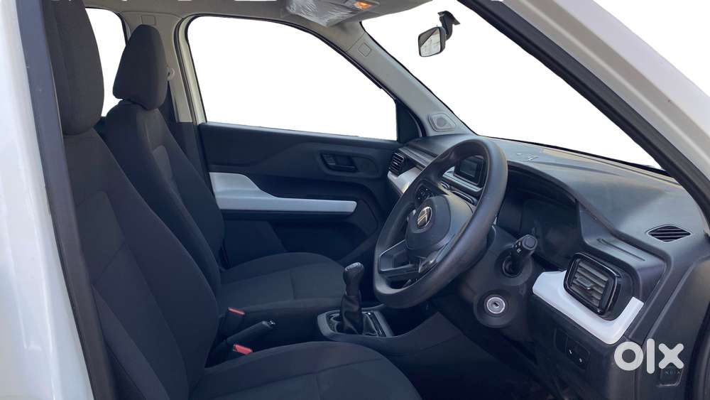 Tata Punch 1.2 Revotron Creative Mt Kaziranga Edition, 2024, Petrol