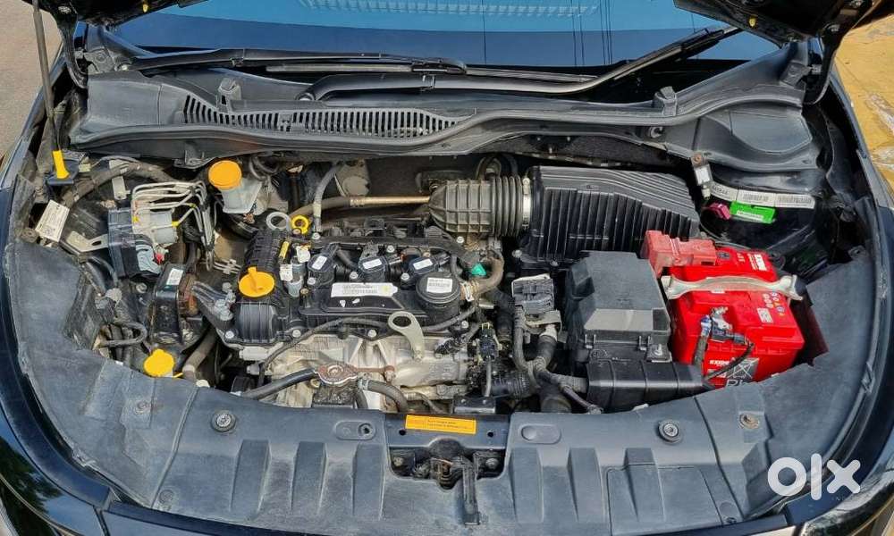 Tata Altroz 1.2 Xza Plus Dark Edition Dct, 2022, Petrol