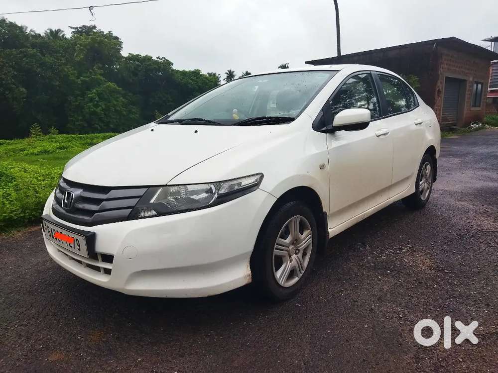 Excellent Condition Well Mentioned Cng Fitted Clean Car