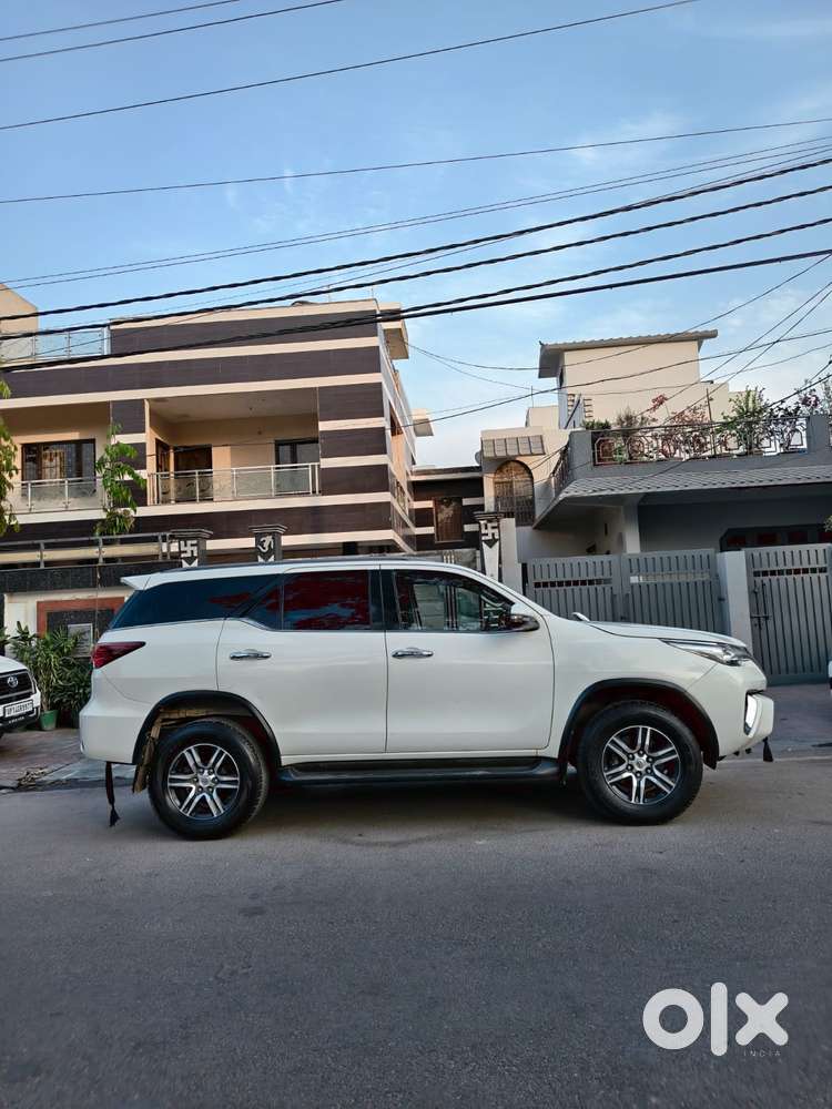 Toyota Fortuner 3.0 4x2 Automatic, 2018, Diesel