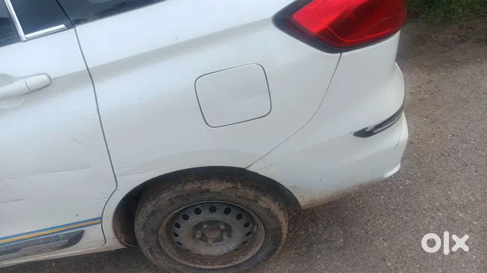 2023 Maruti Suzuki Ertiga Cng Hybrid Manual
