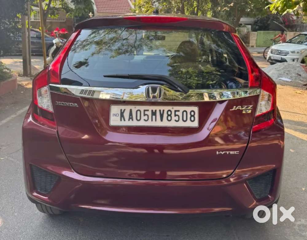 Honda Jazz 2017 Petrol 70000 Km Driven
