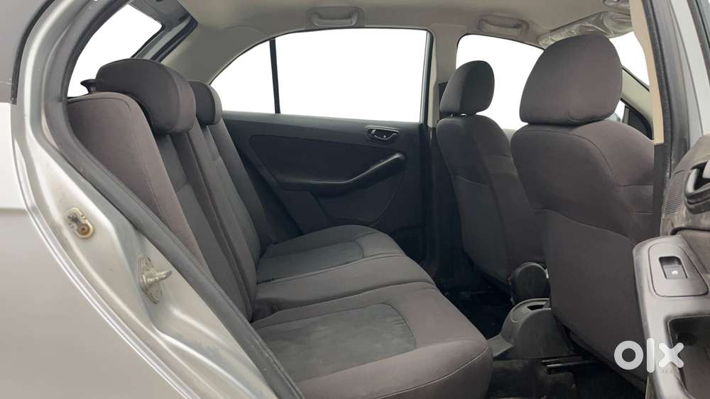 Tata Bolt Revotron Xm, 2015, Petrol