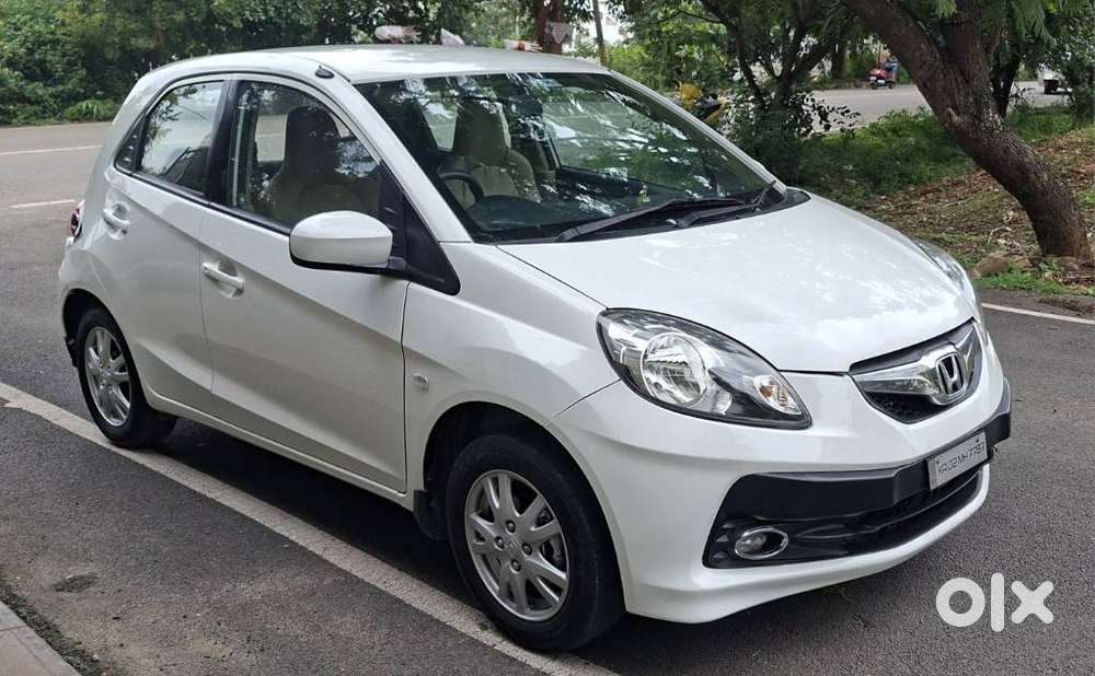 Honda Brio V Automatic, 2013, Petrol
