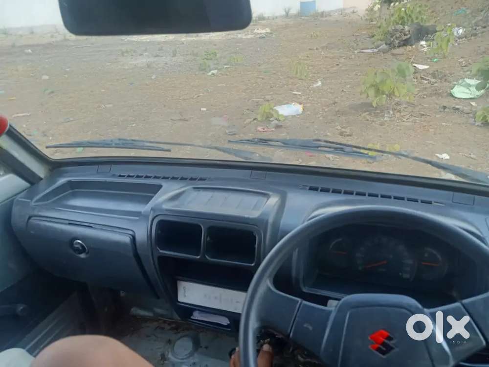 Bechkar Dusri Gadi Leni Hai