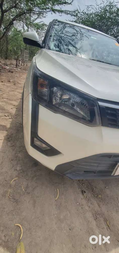 Well Maintained 1st Owner Xuv3oo Bs6 Diesel 62500kms