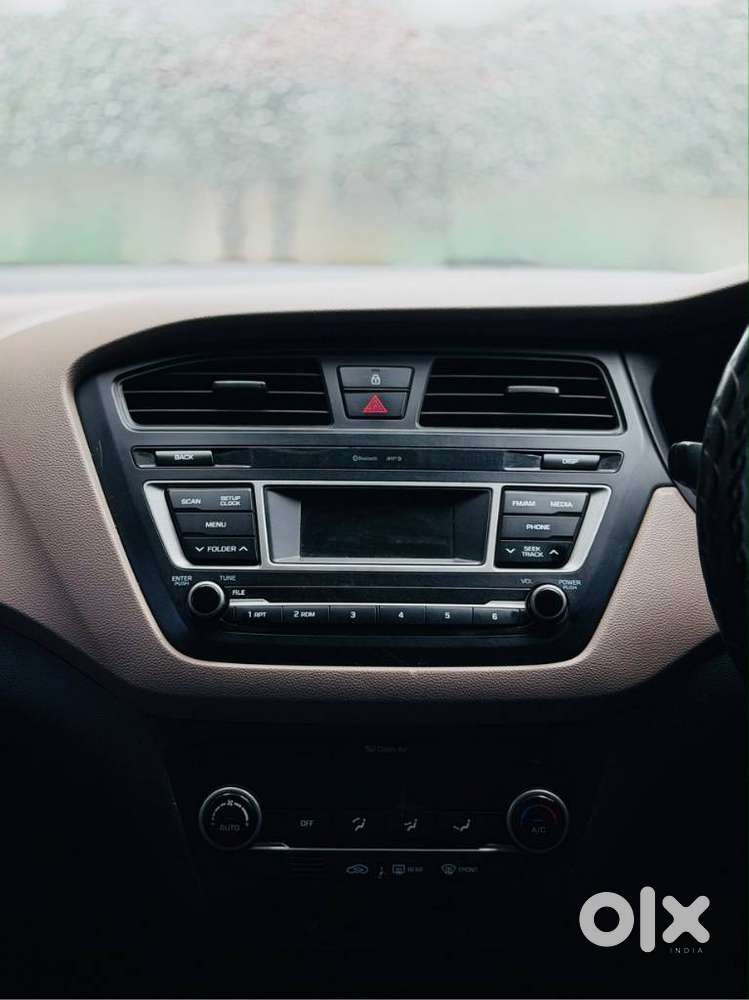 Hyundai I20 Sportz 1.2 Bs-iv, 2017, Petrol