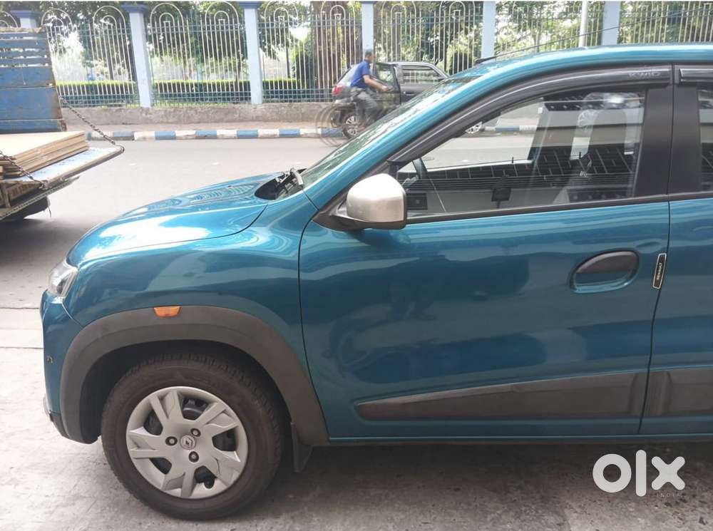 Renault Kwid Invincible 1.0 Amt, 2021, Petrol