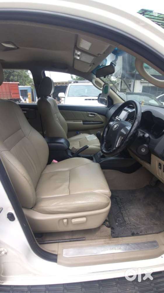Toyota Fortuner 3.0 4x2 Mt, 2014, Diesel