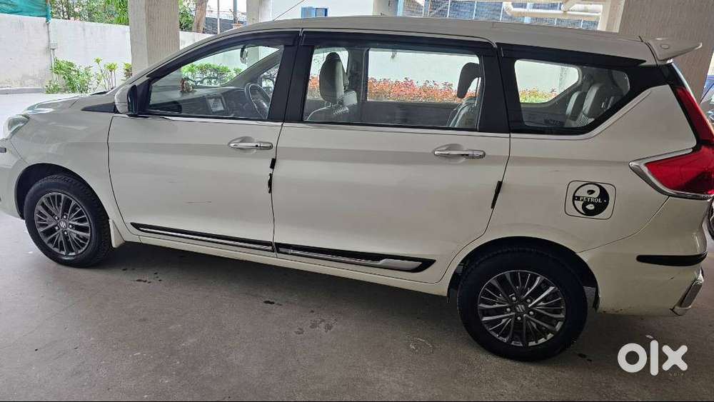 Maruti Suzuki Ertiga Zxi Well-maintained 7-seater Family Car
