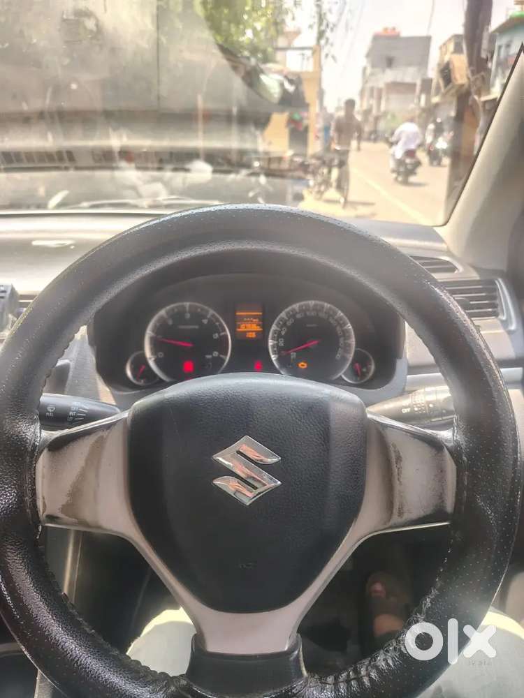 Maruti Suzuki Swift 2014 Diesel 100000 Km Driven