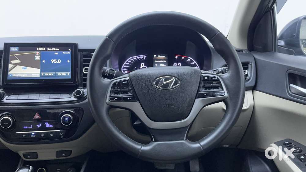 Hyundai Verna 1.5 Sx (o) Vtvt Ivt, 2022, Petrol