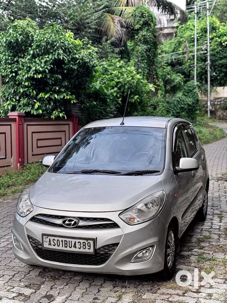 Hyundai I10 Sportz, 2016, Petrol