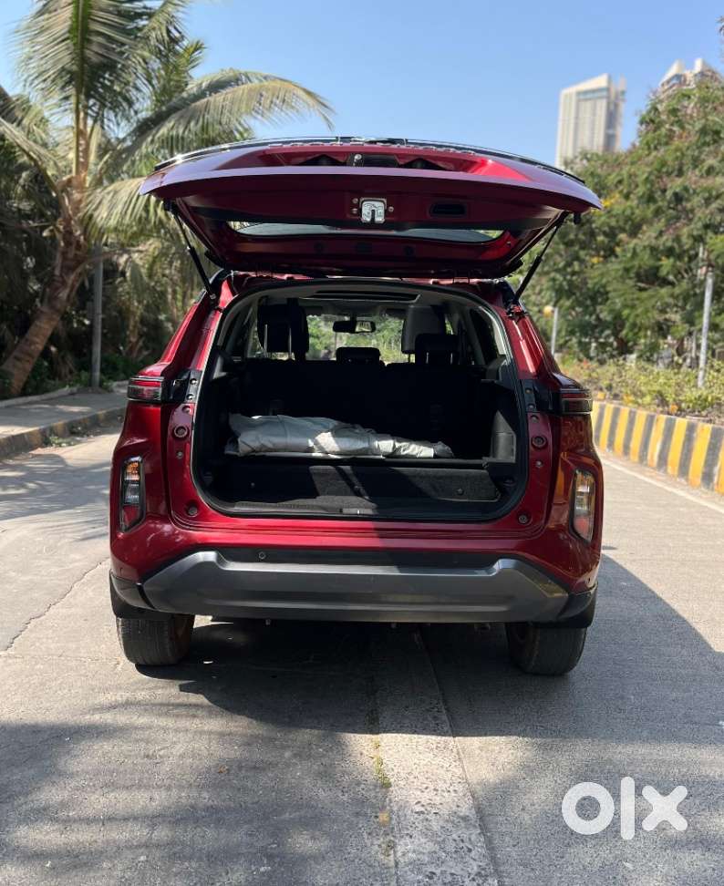 Maruti Suzuki Grand Vitara 1.5 Alpha Plus Intelligent Hybrid Ecvt, 2..