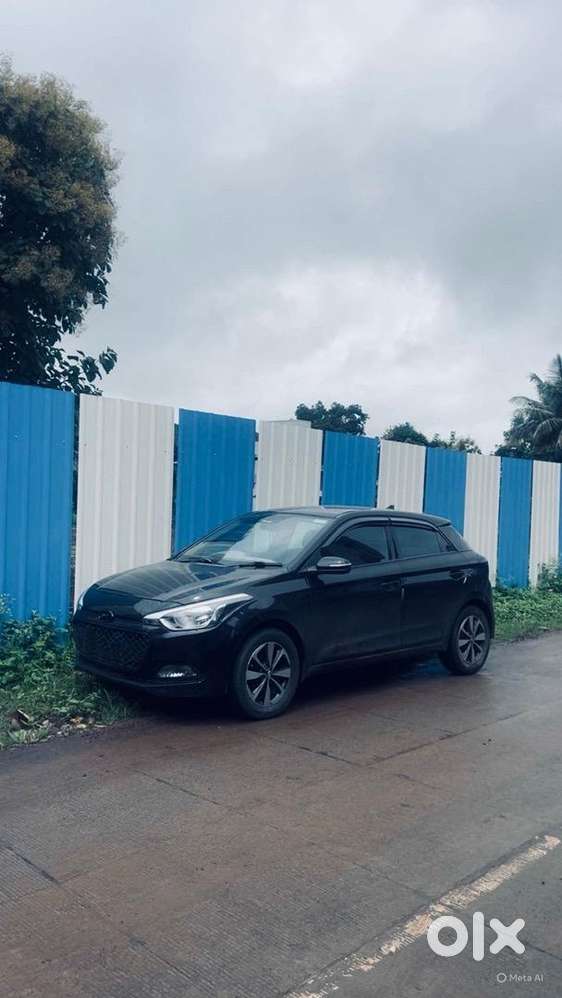 Hyundai Elite I20 2015 Diesel 140000 Km Driven