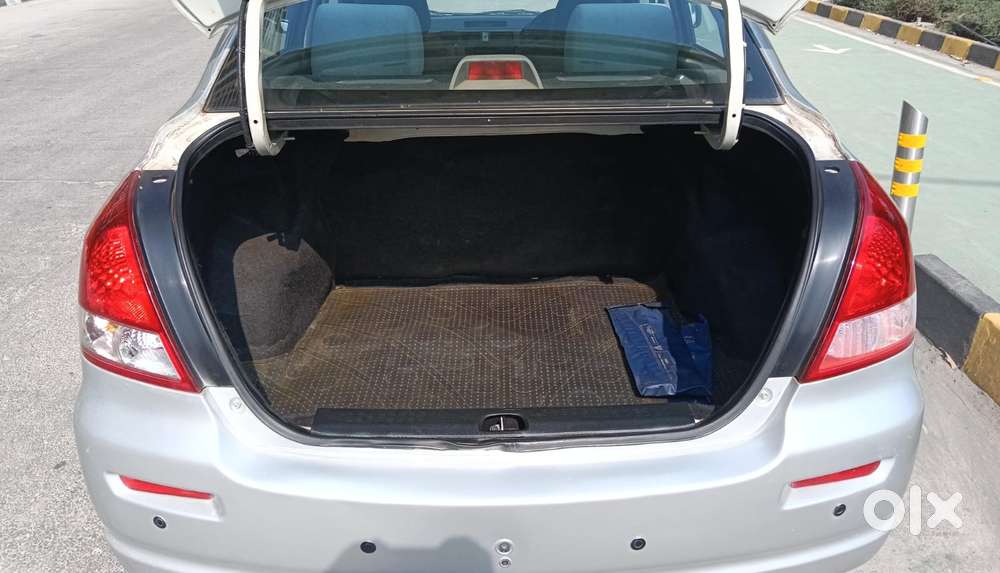 Maruti Suzuki Swift Dzire 1.2 Vxi Bsiv, 2011, Petrol