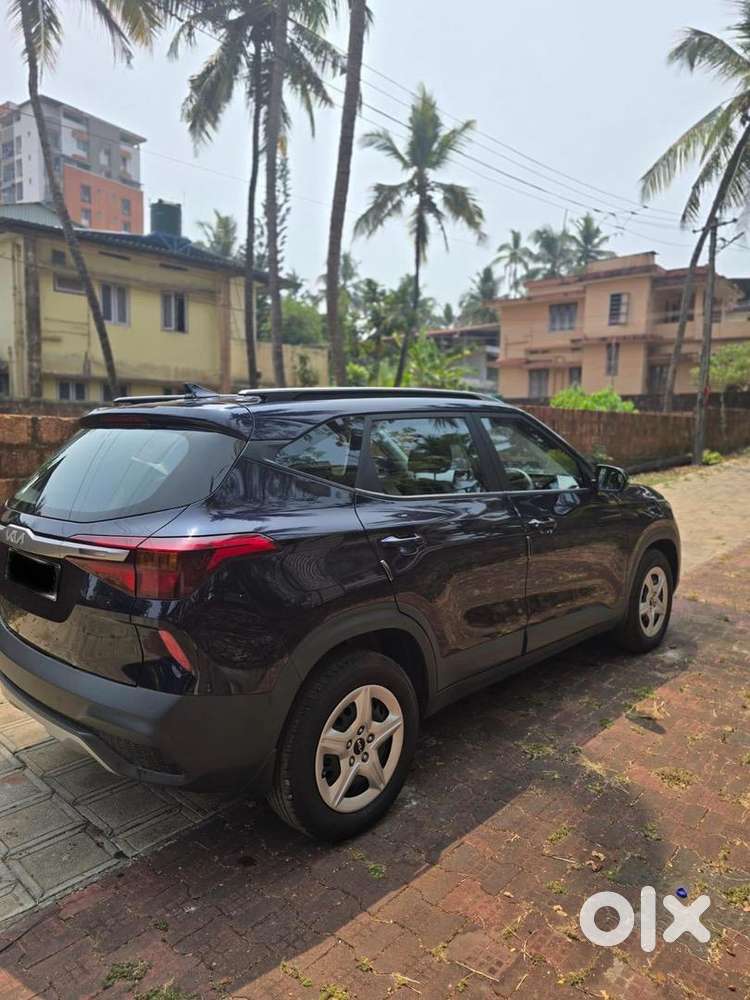 Kia Seltos(imperial Blue) 2023 Petrol Well Maintained