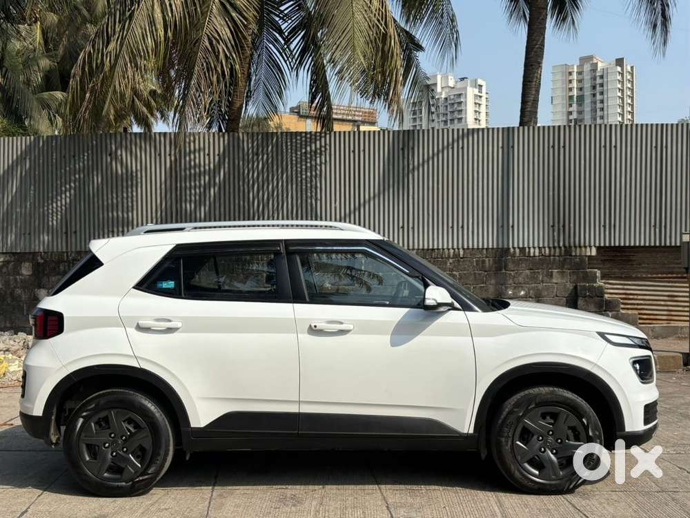 Hyundai Venue S Plus Mt 1.2 Kappa, 2024, Petrol