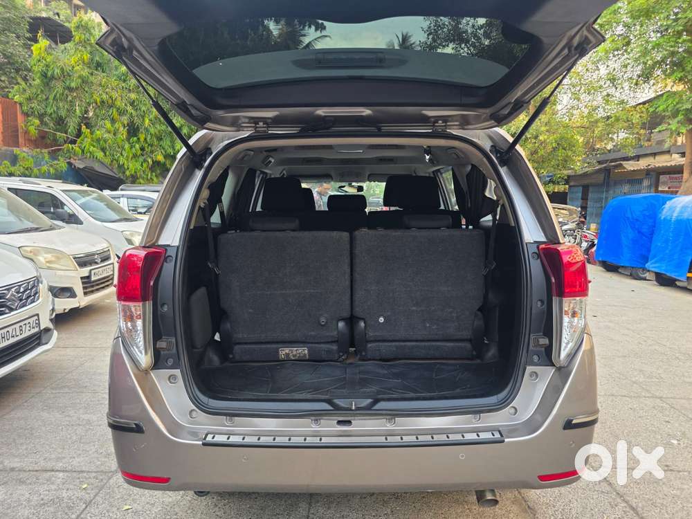 Toyota Innova Crysta 2.4 G Mt 8s, 2022, Diesel