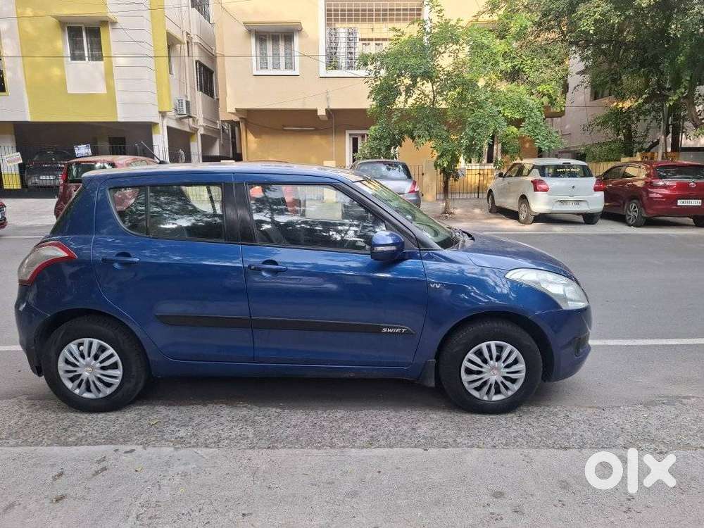 Maruti Suzuki Swift Vxi Optional, 2014, Petrol