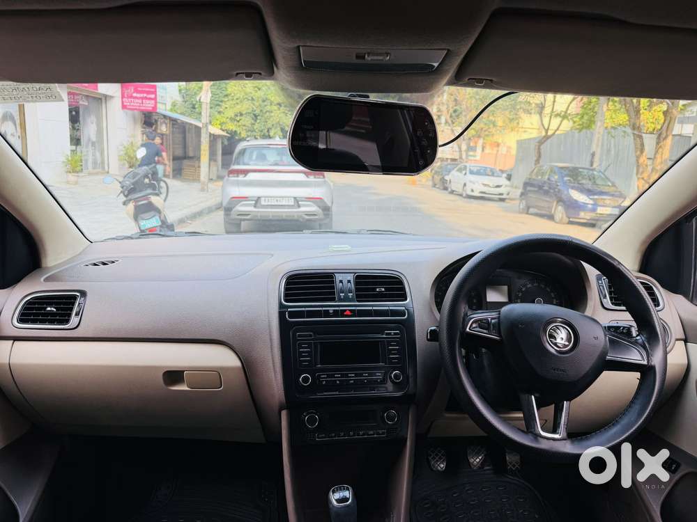 Skoda Rapid 1.5 Tdi Cr Elegance Plus, 2014, Diesel